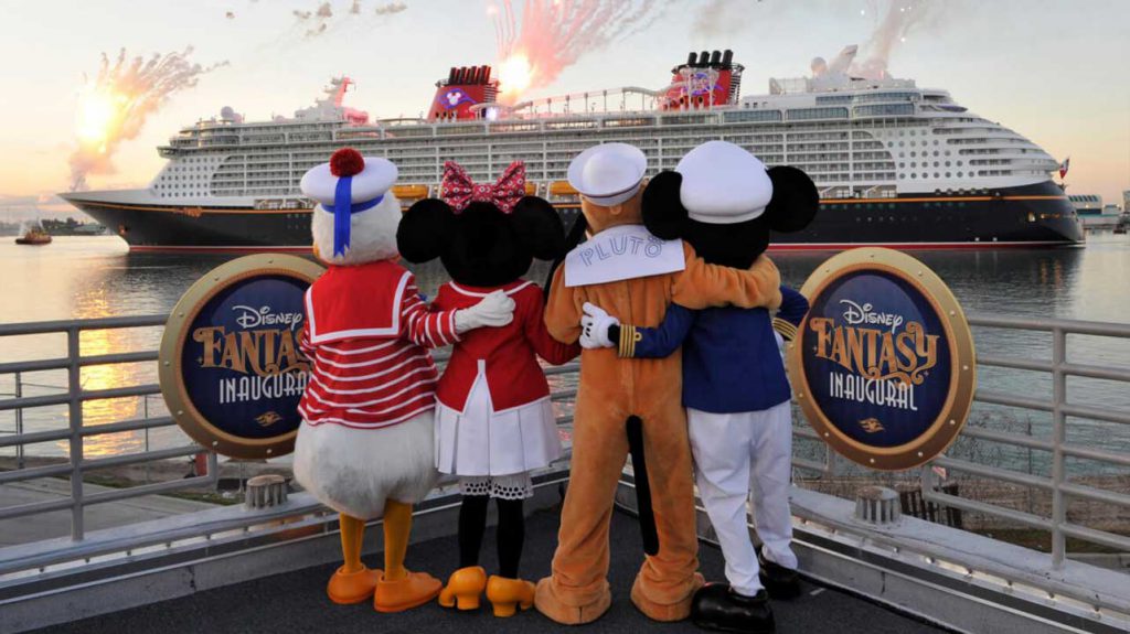 Cruzeiro Disney RV Travel